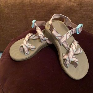 Chaco river sandals with toe loop